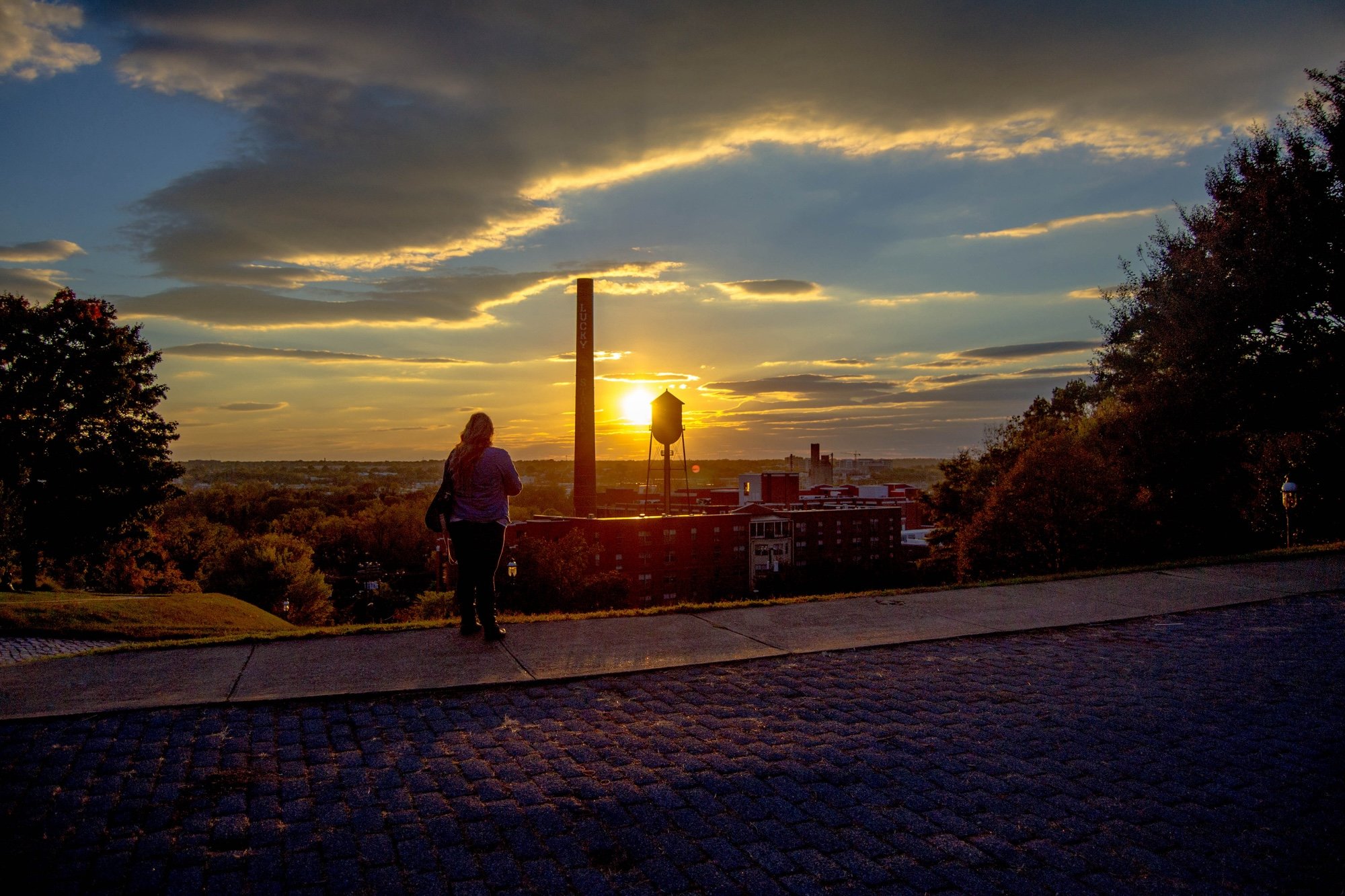 Sunset_At_Libby_Hill_Park-2000x1333-b4805899-eae6-4e47-b4af-3d32a347cee5
